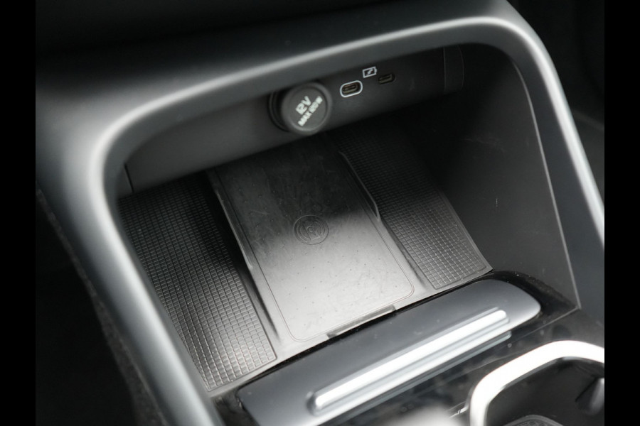 Volvo XC40 Recharge Twin Ultimate 82 kWh 408pk Dealer O.H. | Trekhaak Af Fabriek | Panodak | Adaptive Cruise | 360 Camera | Sportstoelen Memory & Verwarmd | Harman / Kardon | Keyless | Blis | Google Assistent | Stuur Verwarmd | Apple Carplay |