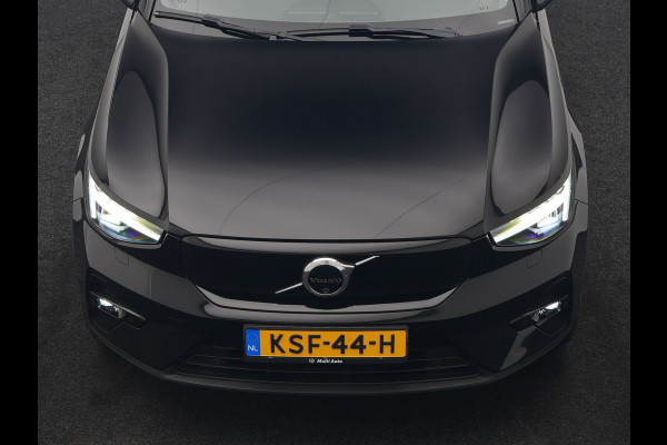 Volvo XC40 Recharge Twin Ultimate 82 kWh 408pk Dealer O.H. | Trekhaak Af Fabriek | Panodak | Adaptive Cruise | 360 Camera | Sportstoelen Memory & Verwarmd | Harman / Kardon | Keyless | Blis | Google Assistent | Stuur Verwarmd | Apple Carplay |