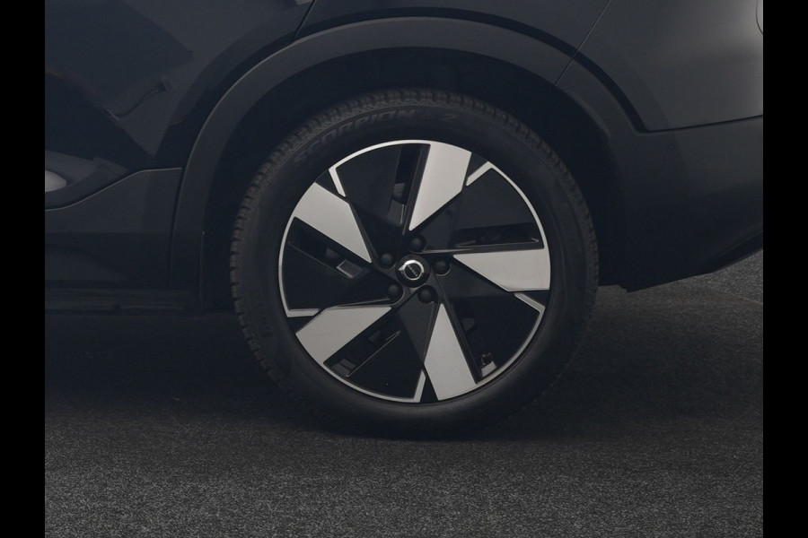 Volvo XC40 Recharge Twin Ultimate 82 kWh 408pk Dealer O.H. | Trekhaak Af Fabriek | Panodak | Adaptive Cruise | 360 Camera | Sportstoelen Memory & Verwarmd | Harman / Kardon | Keyless | Blis | Google Assistent | Stuur Verwarmd | Apple Carplay |
