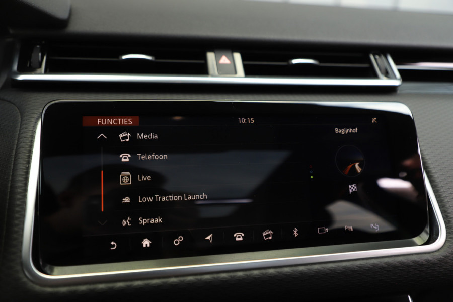 Land Rover Range Rover Velar 2.0 P300 Turbo AWD R-Dynamic | 300PK | Head-up | Keyless-go | Meridian 3D | Stuurwielverw. | Memory | Pano | 2019.