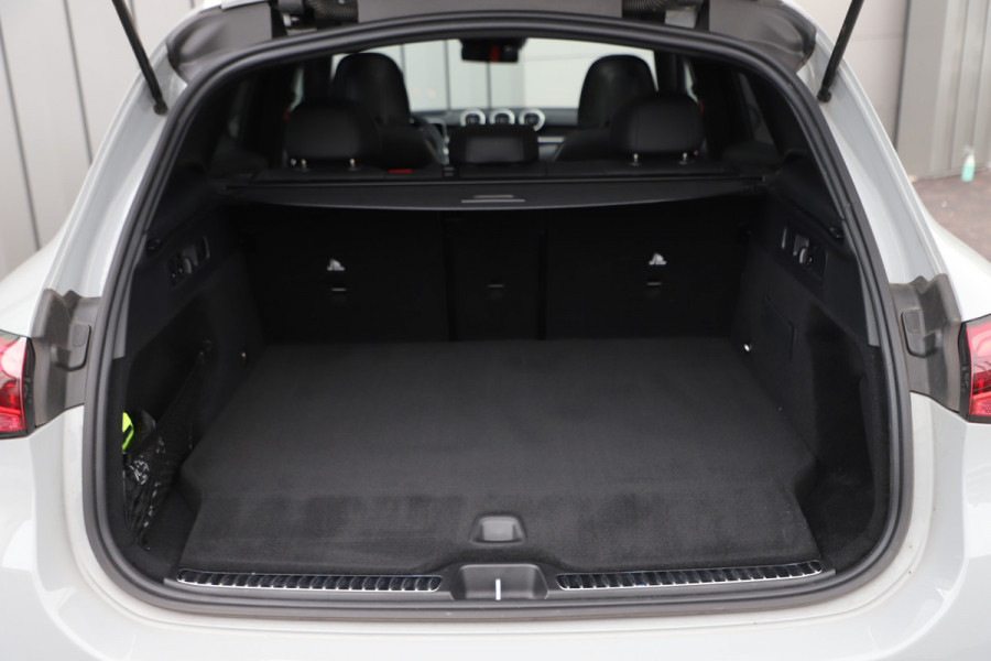 Mercedes-Benz GLC Coupé 400e AMG 4-Matic | 381PK | Massage | Luchtvering | Achterasbesturing | Head-up | Burmester | Distronic+ | Digital-light |