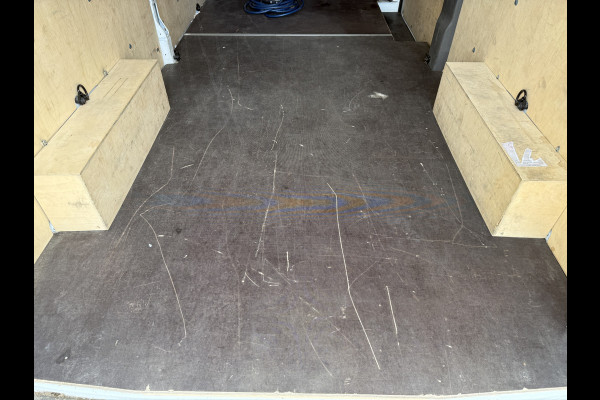 Ford E-Transit 68kWh 184PK L3H3 317km WLTP 96.4% (SOH) BEV Snelladen Camera Cruise control Climate control Carplay Navigatie Laadkabel Parkeersensoren
