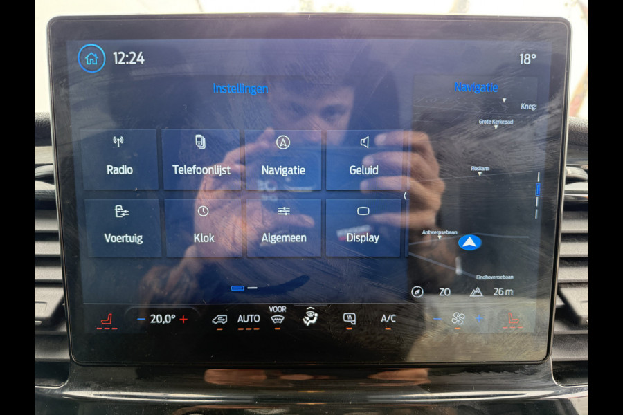 Ford E-Transit 68kWh 184PK L3H3 317km WLTP 96.4% (SOH) BEV Snelladen Camera Cruise control Climate control Carplay Navigatie Laadkabel Parkeersensoren