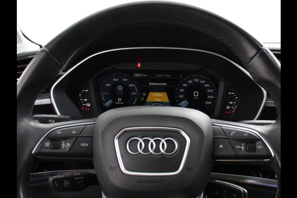 Audi Q3 Sportback 45 TFSI e PHEV Automaat Attitude Plus Electrisch bedienbare kofferklep Dab 20"Lichtmtelalen velgen Extra Getint glas Led Dab Navigatie Apple Carplay/Android Auto