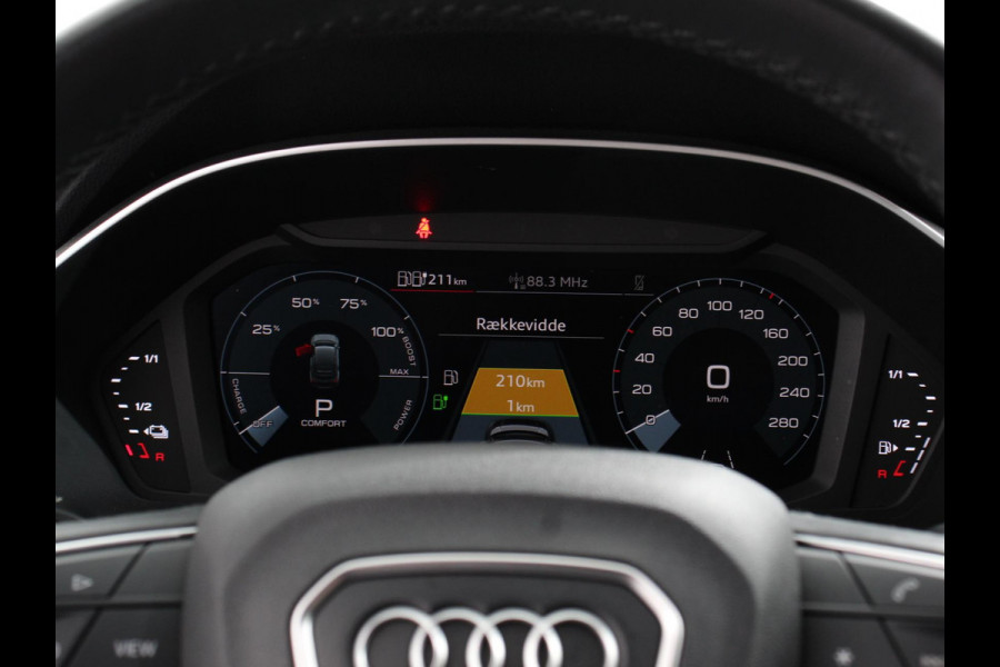 Audi Q3 Sportback 45 TFSI e PHEV Automaat Attitude Plus Electrisch bedienbare kofferklep Dab 20"Lichtmtelalen velgen Extra Getint glas Led Dab Navigatie Apple Carplay/Android Auto