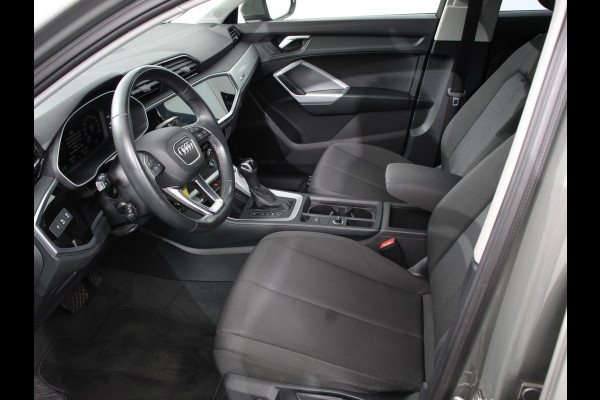 Audi Q3 Sportback 45 TFSI e PHEV Automaat Attitude Plus Electrisch bedienbare kofferklep Dab 20"Lichtmtelalen velgen Extra Getint glas Led Dab Navigatie Apple Carplay/Android Auto