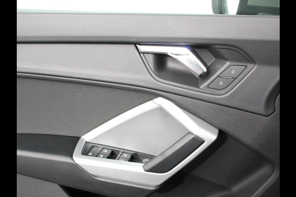 Audi Q3 Sportback 45 TFSI e PHEV Automaat Attitude Plus Electrisch bedienbare kofferklep Dab 20"Lichtmtelalen velgen Extra Getint glas Led Dab Navigatie Apple Carplay/Android Auto