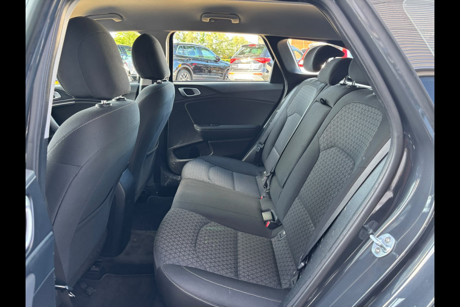 Kia Ceed Sportswagon 1.0 T-GDi DynamicLine | Achterruitrij Camera | Lane Assist | Apple Carplay | DAB