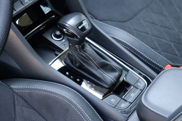 Škoda Kodiaq 1.5 TSI Sportline Business org.NL el.klep trekhaak stuurverw camera