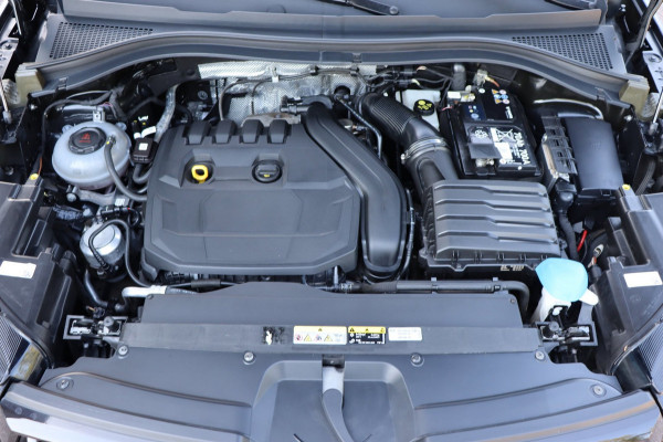 Škoda Kodiaq 1.5 TSI Sportline Business org.NL el.klep trekhaak stuurverw camera