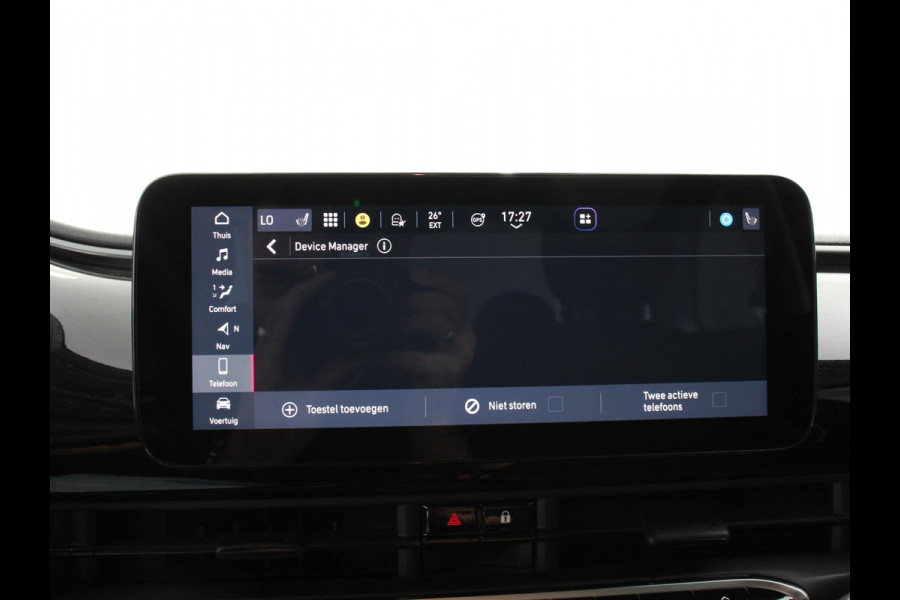 Fiat 500E Icon 42 kWh Navigatie Apple CarPlay Android Auto Camera Parkeerhulp Adaptive Cruise Control Stoelverwarming Climate Control Lichtmetalen velgen