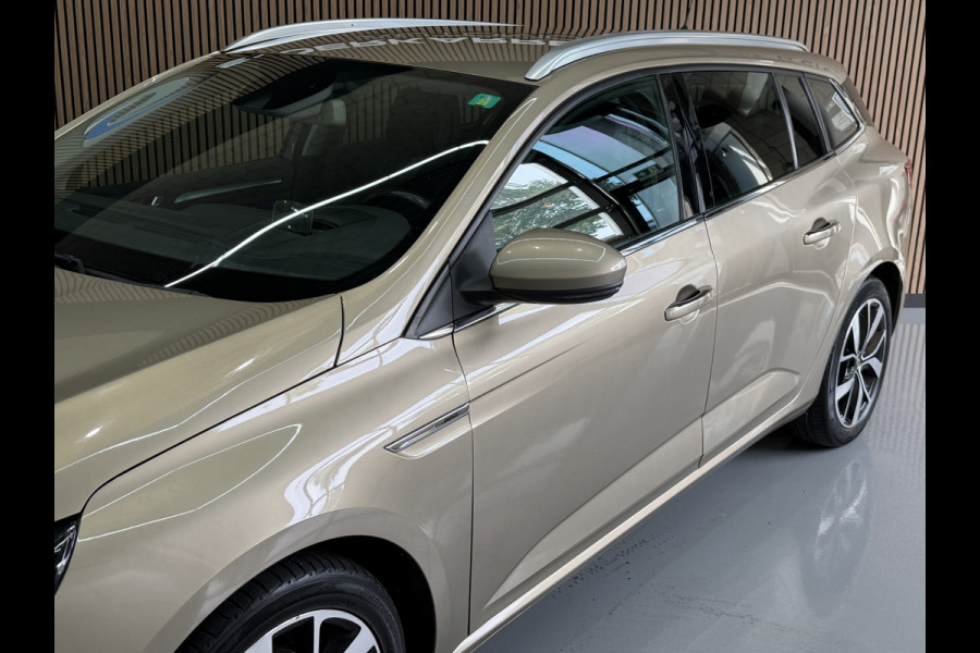 Renault Mégane Estate 1.3 TCe 130pk Bose | Groot Navi | Camera | Led | Cruise control | Carplay | Trekhaak 100% onderhouden