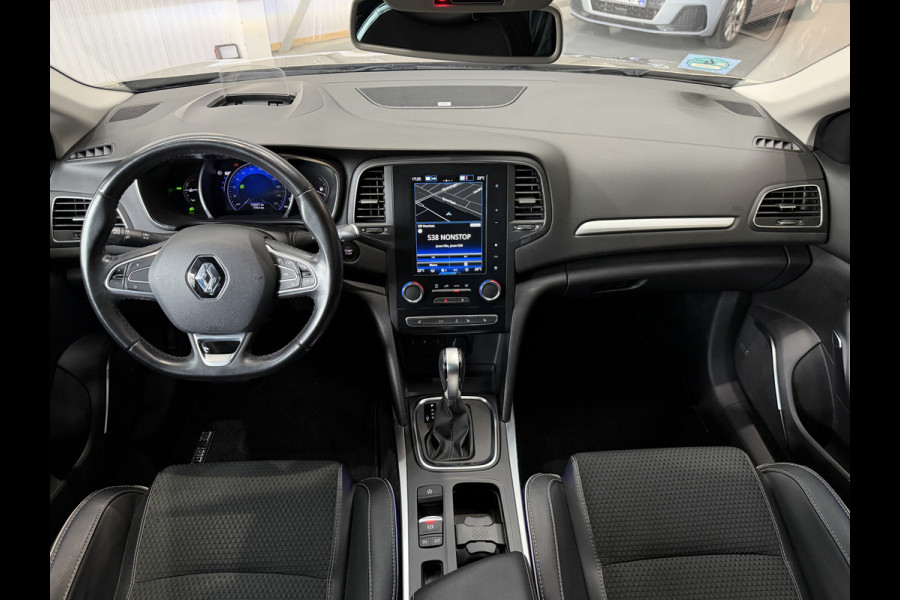 Renault Mégane Estate 1.3 TCe 130pk Bose | Groot Navi | Camera | Led | Cruise control | Carplay | Trekhaak 100% onderhouden