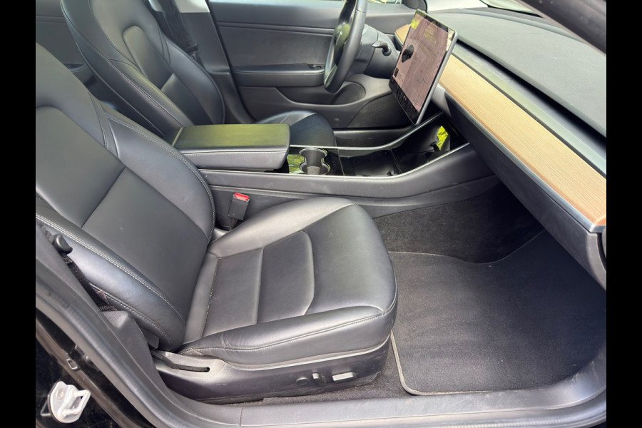 Tesla Model 3 Dual Long Range AWD 75 kWh l Pano l Leder l Camera l