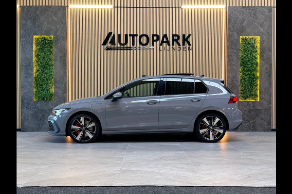 Volkswagen Golf 1.4 eHybrid GTE |BTW|PANO|VIRTUAL|IQ LIGHT|ACC|STOEL+STUUR VERWARMING|CARPLAY|LANE ASSIST|245PK|BOMVOL!|