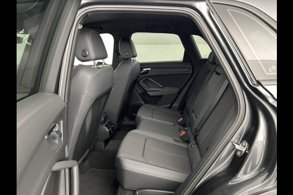 Audi Q3 45 TFSIe 245 PK S-Line Black Ed. Adapt.Cruise/Dodehoek/Carplay/LED+