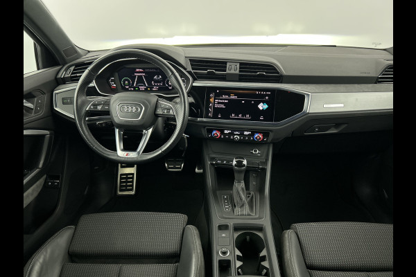Audi Q3 45 TFSIe 245 PK S-Line Black Ed. Adapt.Cruise/Dodehoek/Carplay/LED+