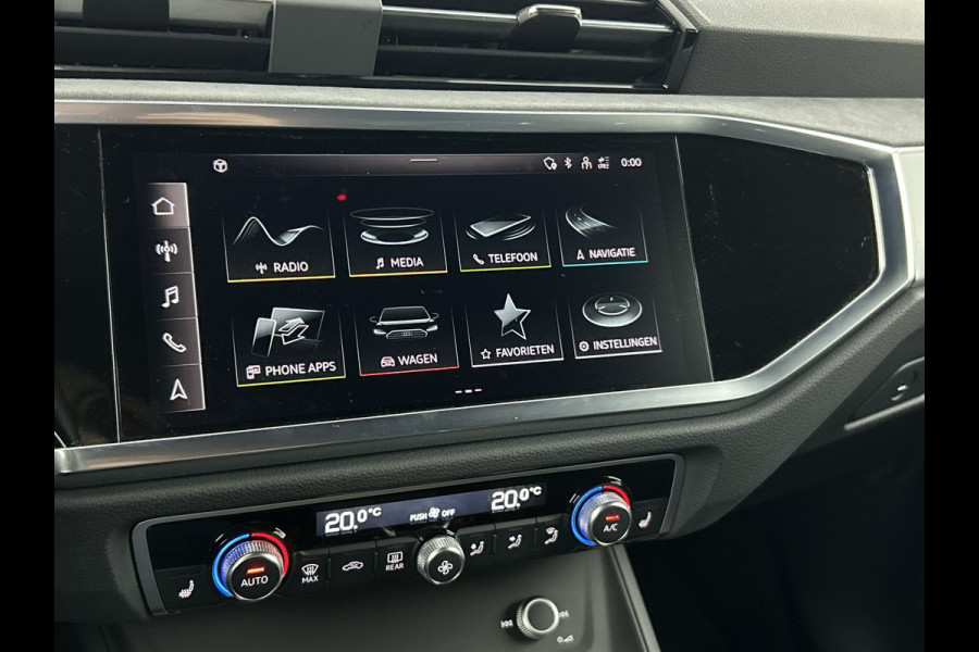 Audi Q3 45 TFSIe 245 PK S-Line Black Ed. Adapt.Cruise/Dodehoek/Carplay/LED+