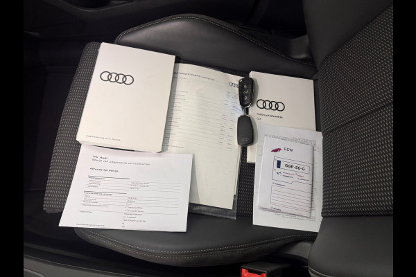 Audi Q3 45 TFSIe 245 PK S-Line Black Ed. Adapt.Cruise/Dodehoek/Carplay/LED+