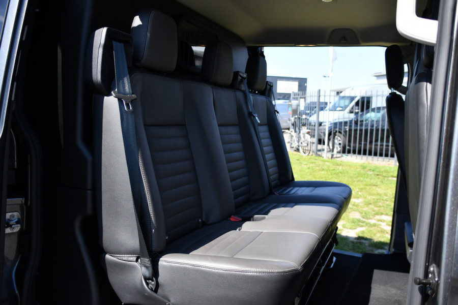 Ford Transit Custom 300 2.0 TDCI L1H1 Limited DC PB Edition Camera, Cruise, Carplay, LED, Leder, 2 x Schuifdeur, Stoelverwarming, Sensoren, Automaat, Uniek!