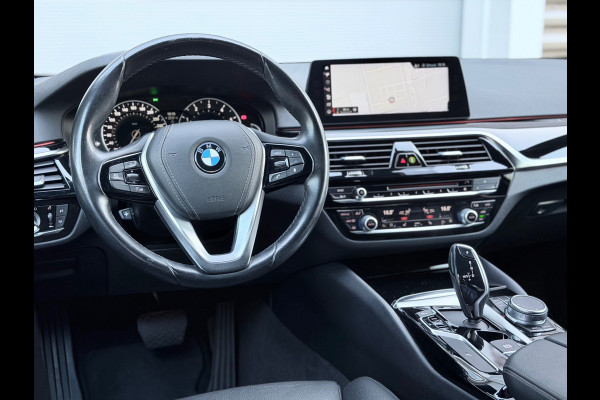 BMW 5 Serie 540i High Executive Memory/Softclose/Sfeer