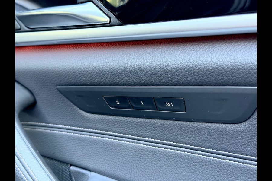 BMW 5 Serie 540i High Executive Memory/Softclose/Sfeer