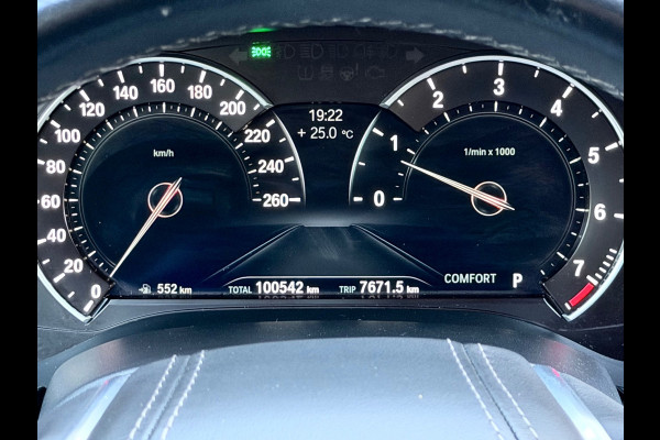 BMW 5 Serie 540i High Executive Memory/Softclose/Sfeer