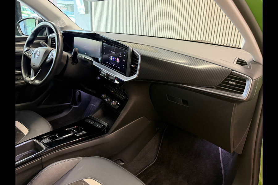 Opel Mokka-e Ultimate 50-kWh 11kw bl SOH 90.5% CAMERA CRUISE APPLE CARPLAY PDC STOEL & STUURVERWARMING AIRCO LANE ASSIST NAVIGATIE