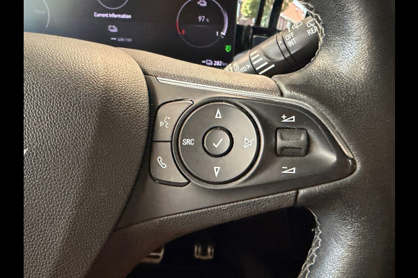 Opel Mokka-e Ultimate 50-kWh 11kw bl SOH 90.5% CAMERA CRUISE APPLE CARPLAY PDC STOEL & STUURVERWARMING AIRCO LANE ASSIST NAVIGATIE