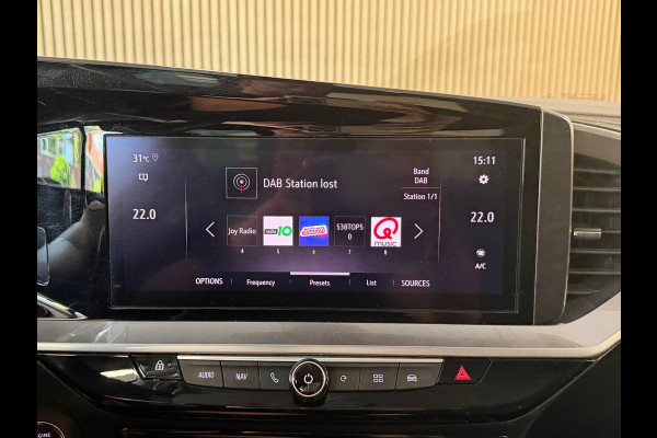 Opel Mokka-e Ultimate 50-kWh 11kw bl SOH 90.5% CAMERA CRUISE APPLE CARPLAY PDC STOEL & STUURVERWARMING AIRCO LANE ASSIST NAVIGATIE