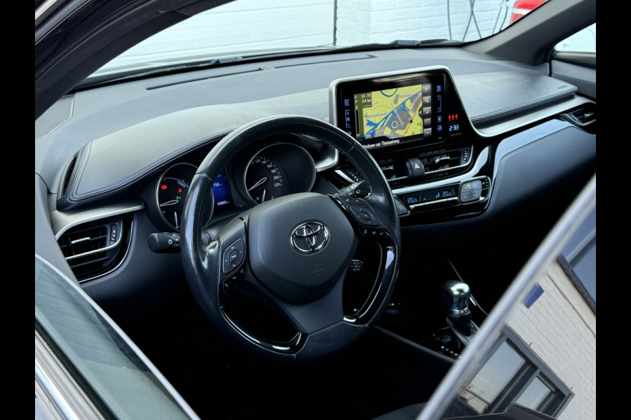 Toyota C-HR 1.8 Hybrid Team D | Trekhaak | Navi | ACC | Camera | 18 inch