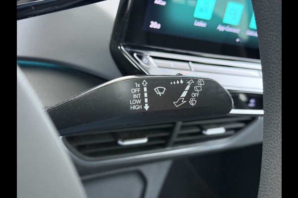 Volkswagen ID.3 Pure 45kWh SOH 92% Adap.Cruise Navi Ecc Apple Carplay/Android Auto Pdc Led DAB Keyless Rijstrooksensor 1e Eigenaar Origineel Nederlandse Auto