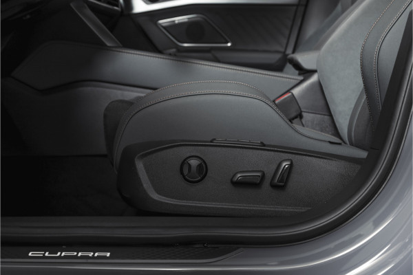 CUPRA Formentor 1.5 TSI e-Hybrid 272 PK VZ Extreme | S/k-Panodak | Dig. Cockpit | Adapt. Cruise | Stoel-+ Stuurverw. PDC | 360 Camera | NAV + App. Connect | ECC | Elek. Klep | LM 19" | 0683