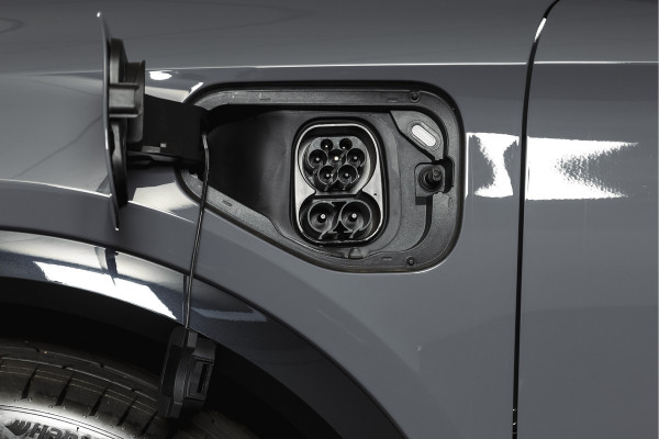 CUPRA Formentor 1.5 TSI e-Hybrid 272 PK VZ Extreme | S/k-Panodak | Dig. Cockpit | Adapt. Cruise | Stoel-+ Stuurverw. PDC | 360 Camera | NAV + App. Connect | ECC | Elek. Klep | LM 19" | 0683
