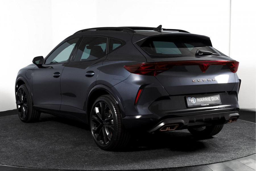 CUPRA Formentor 1.5 TSI e-Hybrid 272 PK VZ Performance | S/K-Panodak | Dig. Cockpit | Adapt. Cruise | Stoel-+Stuurverw. | PDC | 360 Camera | NAV + App. Connect | ECC | Elek. Klep | LM 19" | 7134