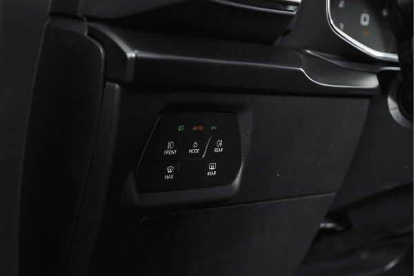 CUPRA Formentor 1.5 TSI e-Hybrid 272 PK VZ Performance | S/K-Panodak | Dig. Cockpit | Adapt. Cruise | Stoel-+Stuurverw. | PDC | 360 Camera | NAV + App. Connect | ECC | Elek. Klep | LM 19" | 7134