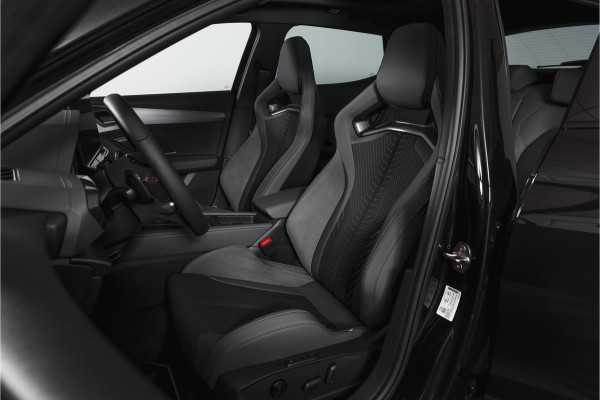 CUPRA Formentor 1.5 TSI e-Hybrid 272 PK VZ Extreme | S/k-Panodak | Dig. Cockpit | Adapt. Cruise | Stoel-+ Stuurverw. PDC | 360 Camera | NAV + App. Connect | ECC | Elek. Klep | LM 19" | 7976