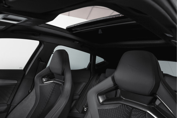 CUPRA Formentor 1.5 TSI e-Hybrid 272 PK VZ Extreme | S/k-Panodak | Dig. Cockpit | Adapt. Cruise | Stoel-+ Stuurverw. PDC | 360 Camera | NAV + App. Connect | ECC | Elek. Klep | LM 19" | 7976
