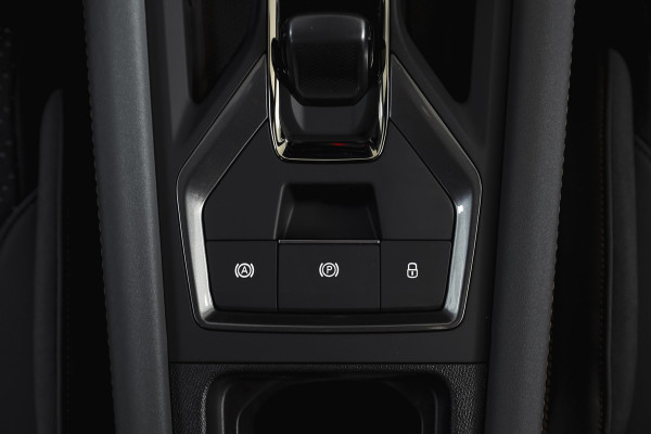 CUPRA Formentor 1.5 TSI e-Hybrid 272 PK VZ Extreme | S/k-Panodak | Dig. Cockpit | Adapt. Cruise | Stoel-+ Stuurverw. PDC | 360 Camera | NAV + App. Connect | ECC | Elek. Klep | LM 19" | 7976