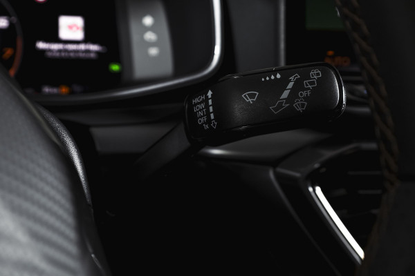 CUPRA Formentor 1.5 TSI e-Hybrid 272 PK VZ Extreme | S/k-Panodak | Dig. Cockpit | Adapt. Cruise | Stoel-+ Stuurverw. PDC | 360 Camera | NAV + App. Connect | ECC | Elek. Klep | LM 19" | 7976
