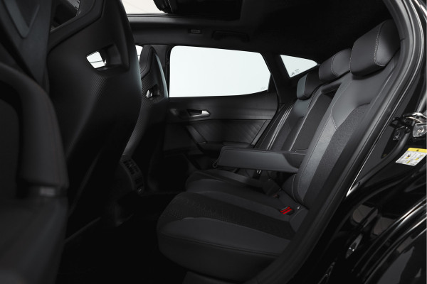 CUPRA Formentor 1.5 TSI e-Hybrid 272 PK VZ Extreme | S/k-Panodak | Dig. Cockpit | Adapt. Cruise | Stoel-+ Stuurverw. PDC | 360 Camera | NAV + App. Connect | ECC | Elek. Klep | LM 19" | 7976
