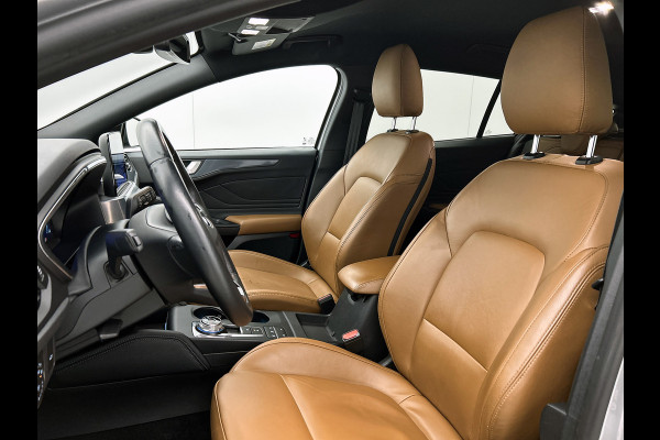 Ford FOCUS Wagon 1.5 Automaat 150PK Active X Business / Trekhaak / Leder / Standkachel / B&O Radio / Pdc+Camera / Apk 11-2026