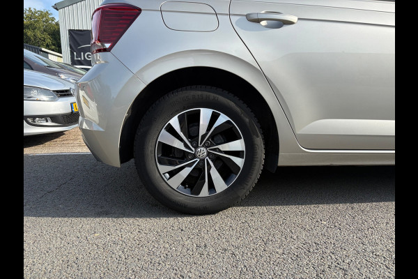 Volkswagen Polo 1.0 TSI Comfortline Business PDC|Carplay|NAP