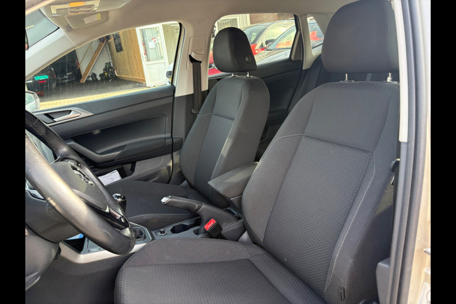 Volkswagen Polo 1.0 TSI Comfortline Business PDC|Carplay|NAP