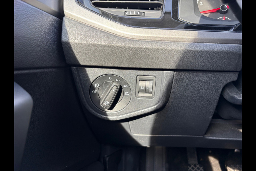 Volkswagen Polo 1.0 TSI Comfortline Business PDC|Carplay|NAP