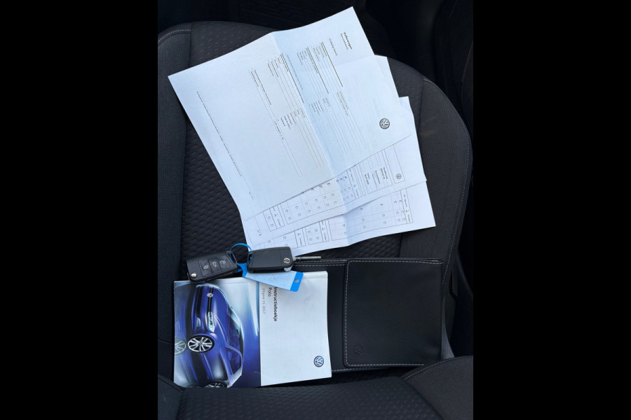 Volkswagen Polo 1.0 TSI Comfortline Business PDC|Carplay|NAP