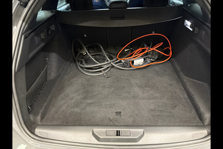 Peugeot 308 SW 1.6 Plug-in Hybrid 180 Allure Avantage GT/navi/8 jaar fabrieks garantie /camera