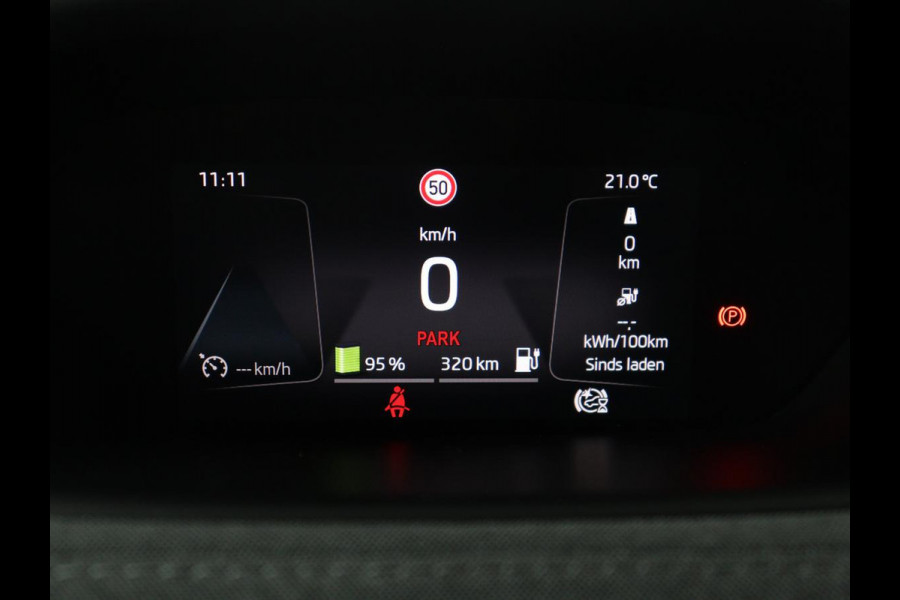 Škoda Enyaq iV 60 | SOH 94,1% | Half leder | Navigatie | Carplay | Sfeerverlichting | Climate control | Camera | Park assist