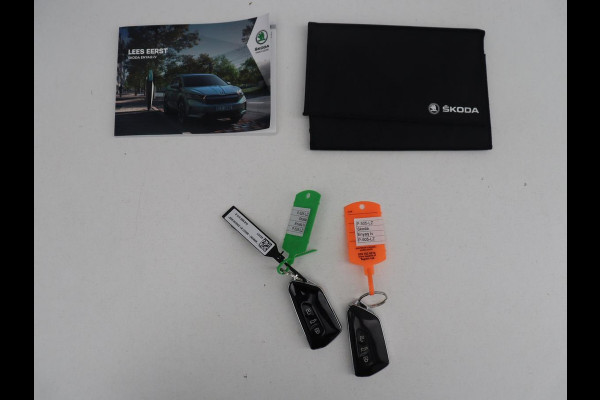 Škoda Enyaq iV 60 | SOH 94,1% | Half leder | Navigatie | Carplay | Sfeerverlichting | Climate control | Camera | Park assist