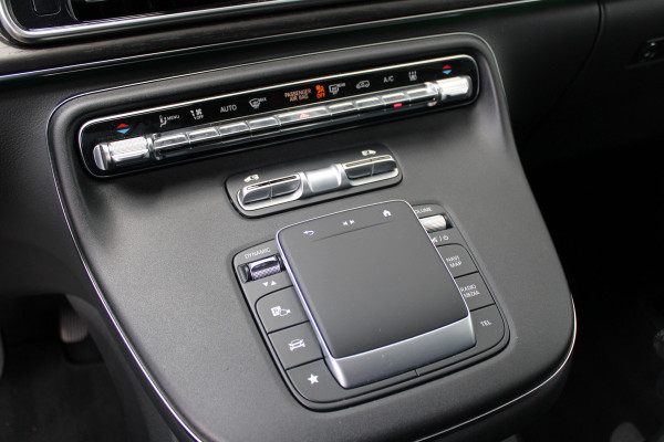 Mercedes-Benz Eqv 300 L3 / Extra Lang / 7-Persoons / 2x Elec Schuifdeur / Burmester / 360 Camera / Vol Opties / NIEUWSTAAT